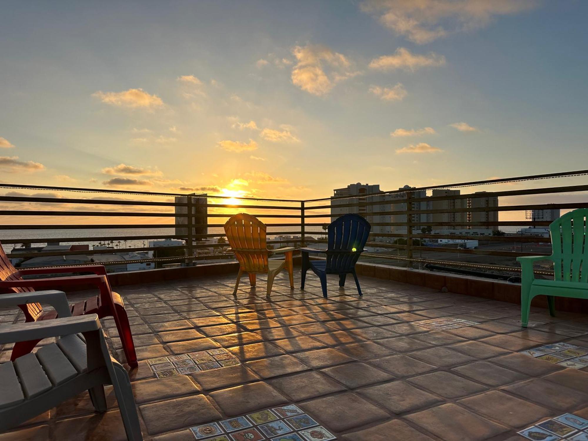 Las Mariposas Mini Suites Росарито Екстериор снимка