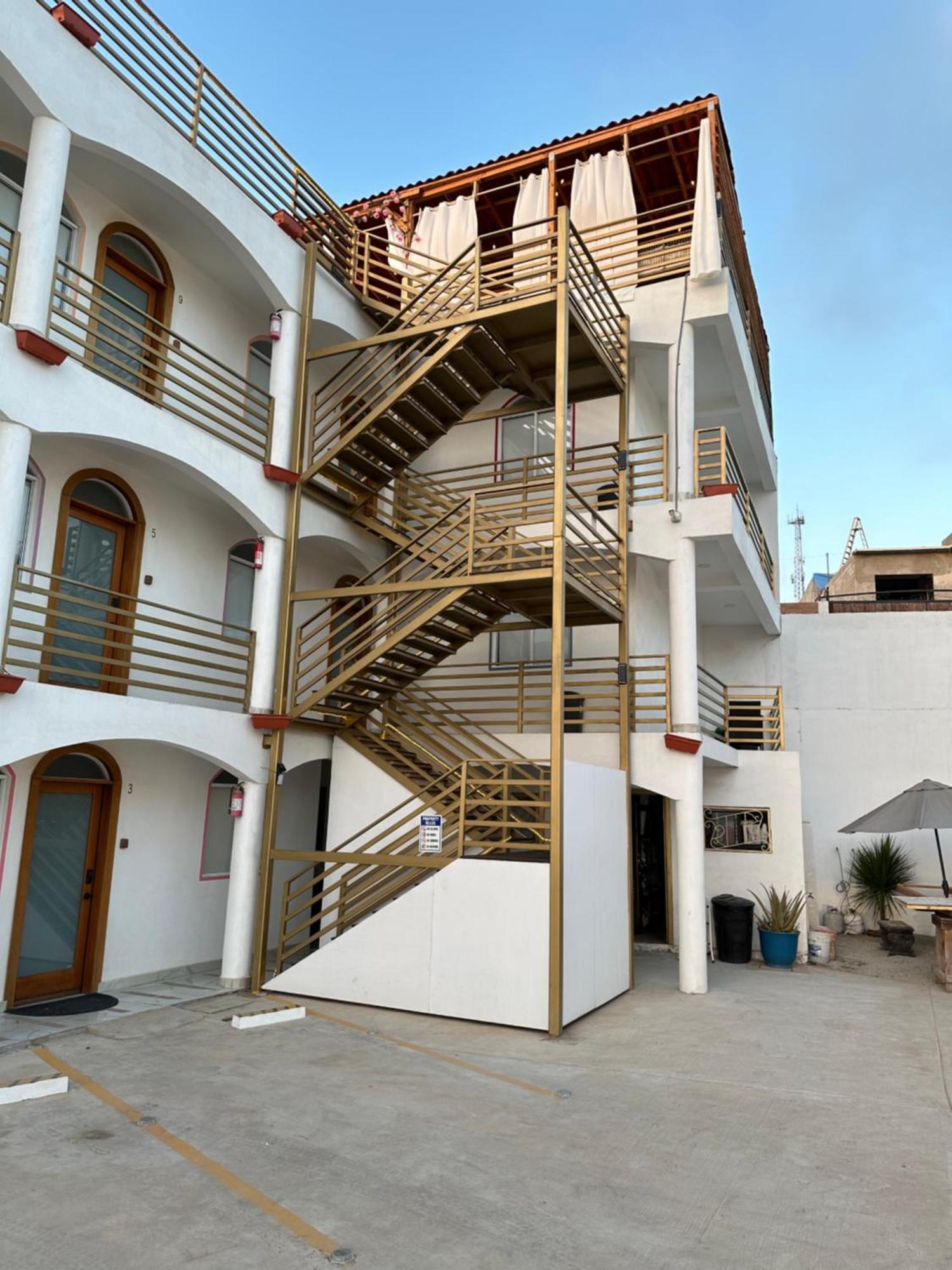 Las Mariposas Mini Suites Росарито Екстериор снимка
