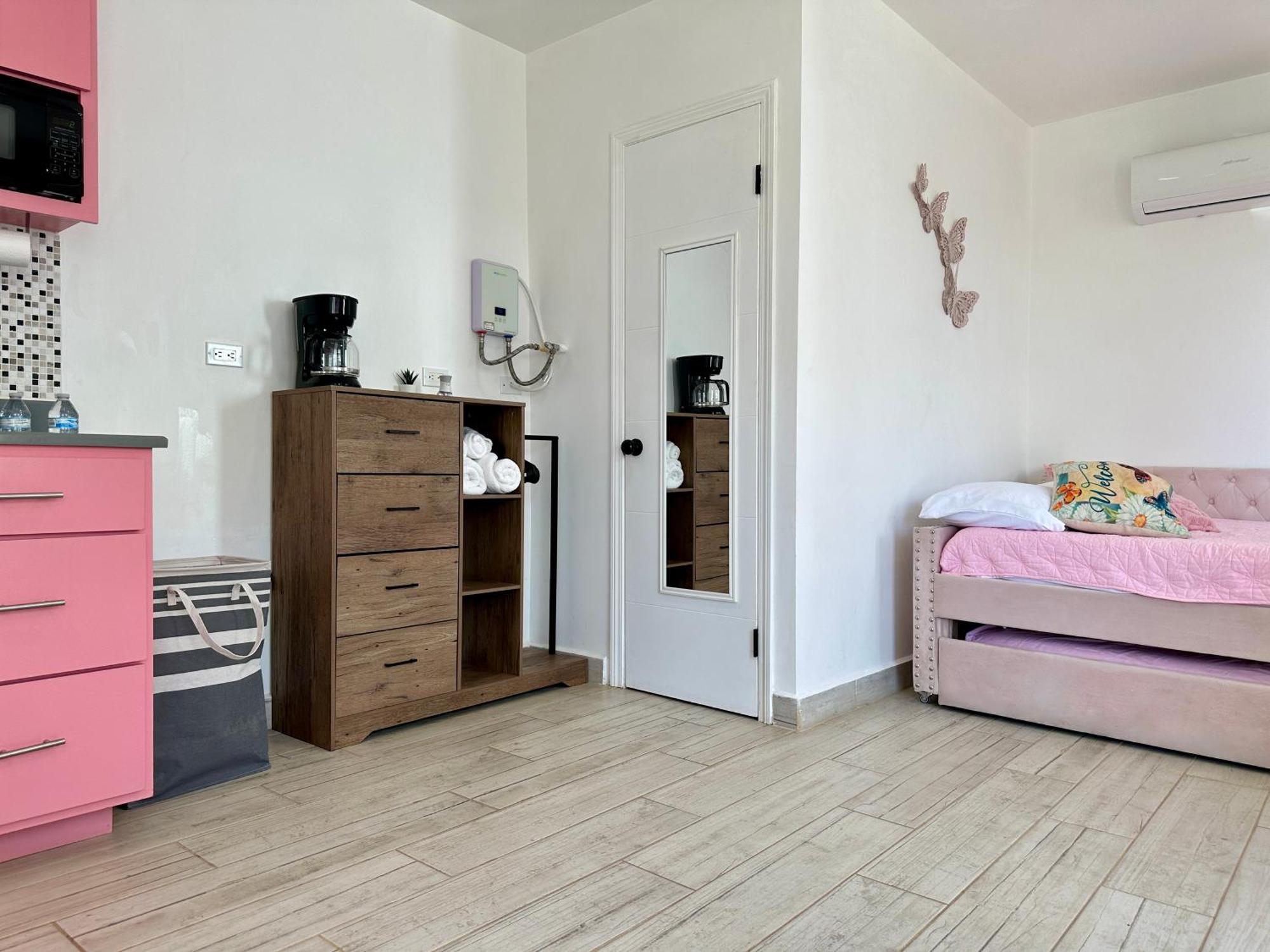 Las Mariposas Mini Suites Росарито Екстериор снимка