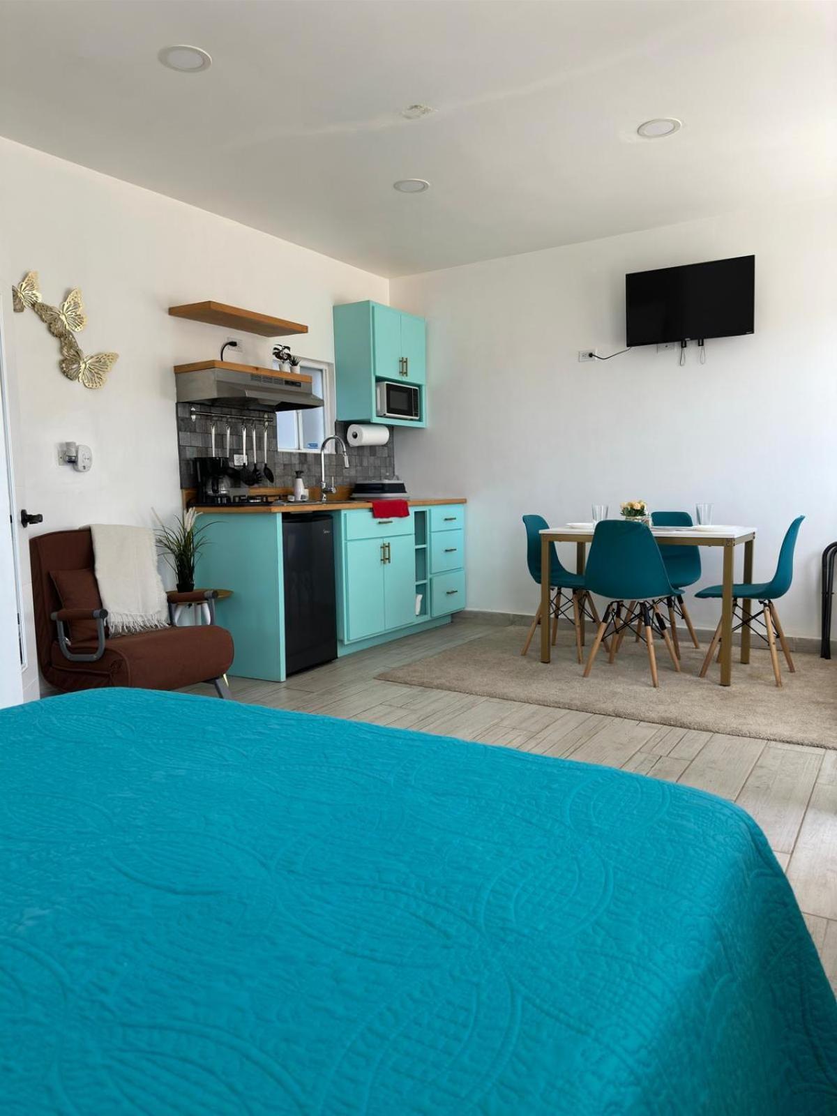 Las Mariposas Mini Suites Росарито Стая снимка